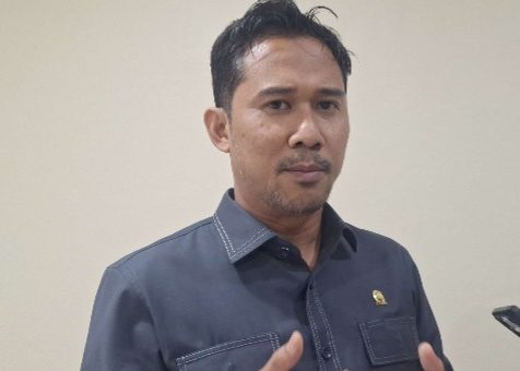 Ketua Pansus Raperda Kampung Cerdas Azhar Kahfi.