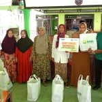 Peduli Sosial Jelang Idul Adha, BMH Unit Sidoarjo Bersama Donatur Bagikan Paket Sembako