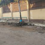 Proyek Saluran di Depan Polsek Sukomanunggal Disorot, Galian dan Tumpukan Box Culvert Tanpa Pengamanan